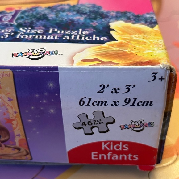 Disney Tangled 2’x3’ puzzle - Picture 7 of 7